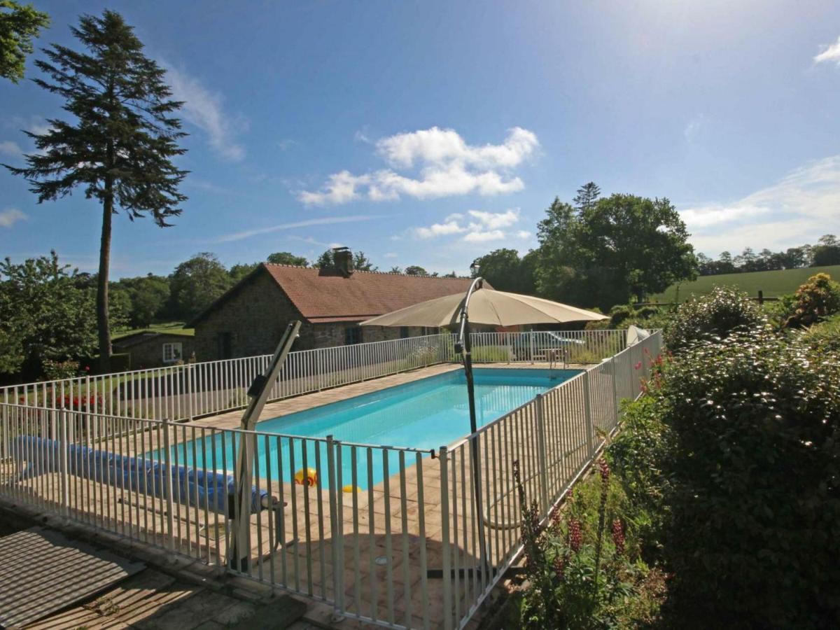 Longere Avec Piscine Chauffee, Jardin Et Velos A Dispo - Fr-1-497-4 Villa Sainte-Honorine-la-Guillaume Exterior photo